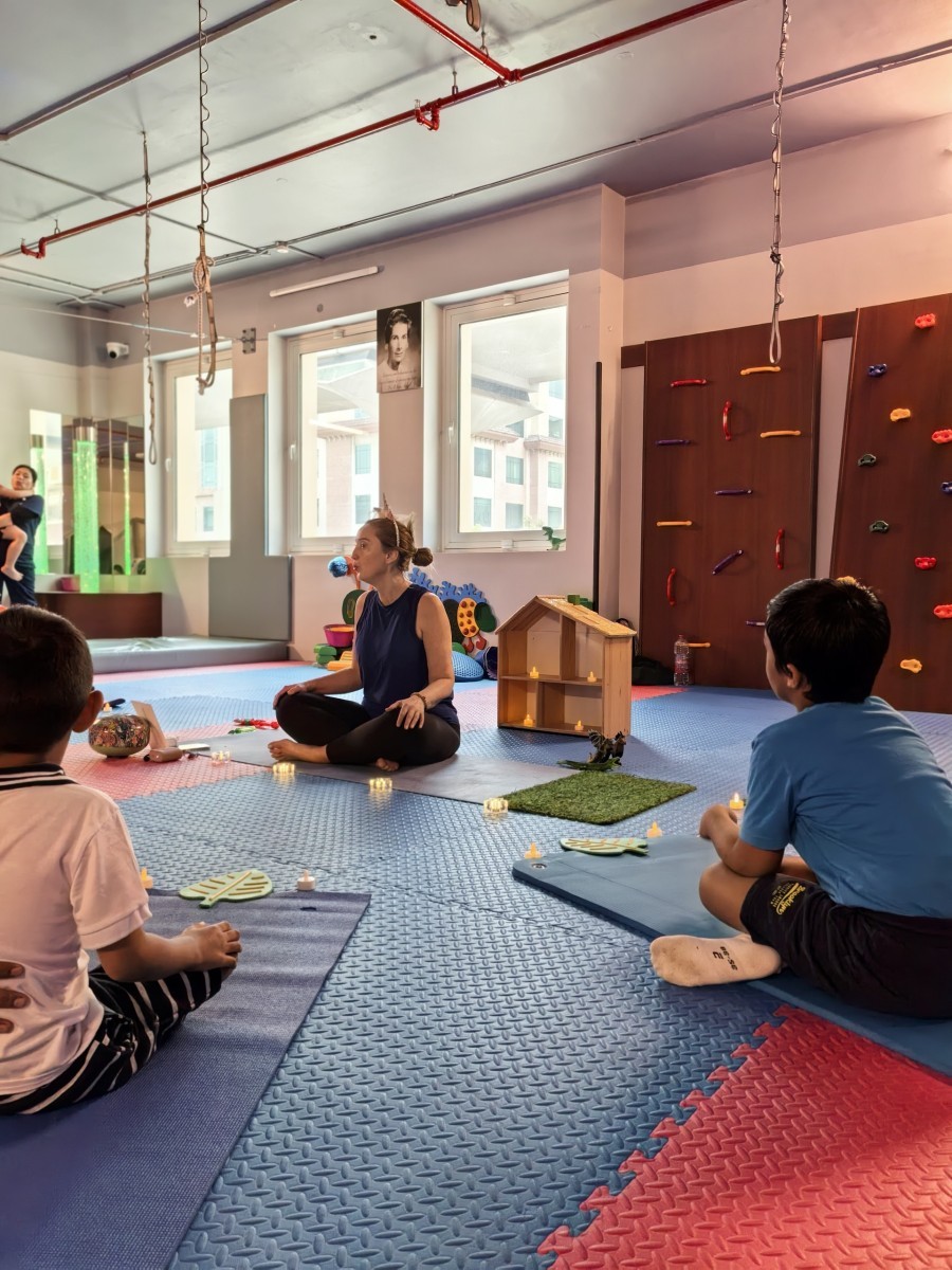 yogadeniece5